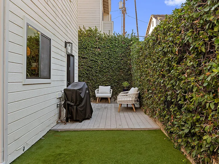 34 Ocean View Ave #3 — Photo 15