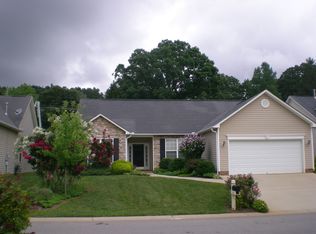 40 Summer Meadow Rd, Arden, NC 28704