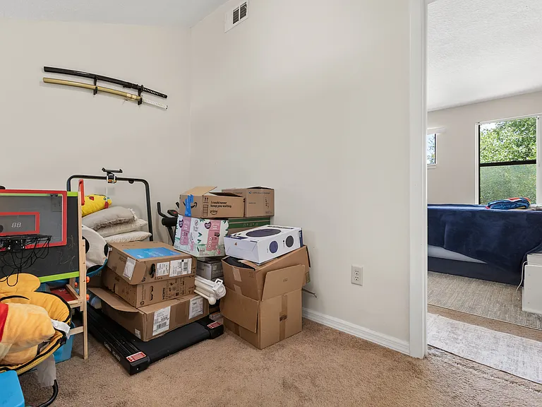 12250 Huntsman Ln — Photo 21