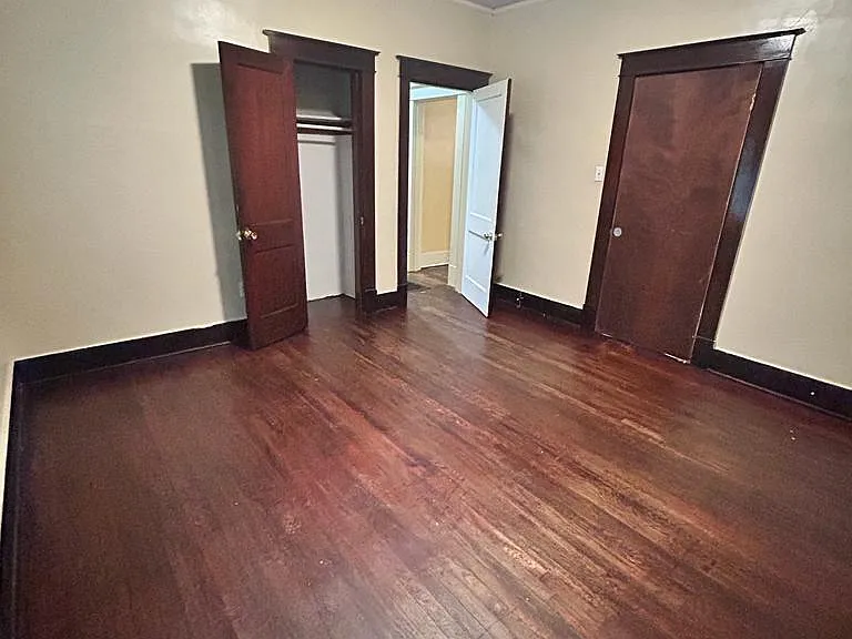 1378 S Pkwy E — Photo 10