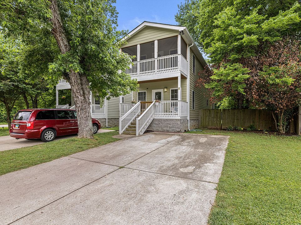 1st image of 3102 E Lake Dr