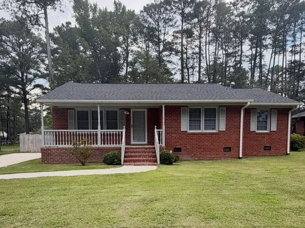 1904 Windsor Dr, Rocky Mount, NC 27801