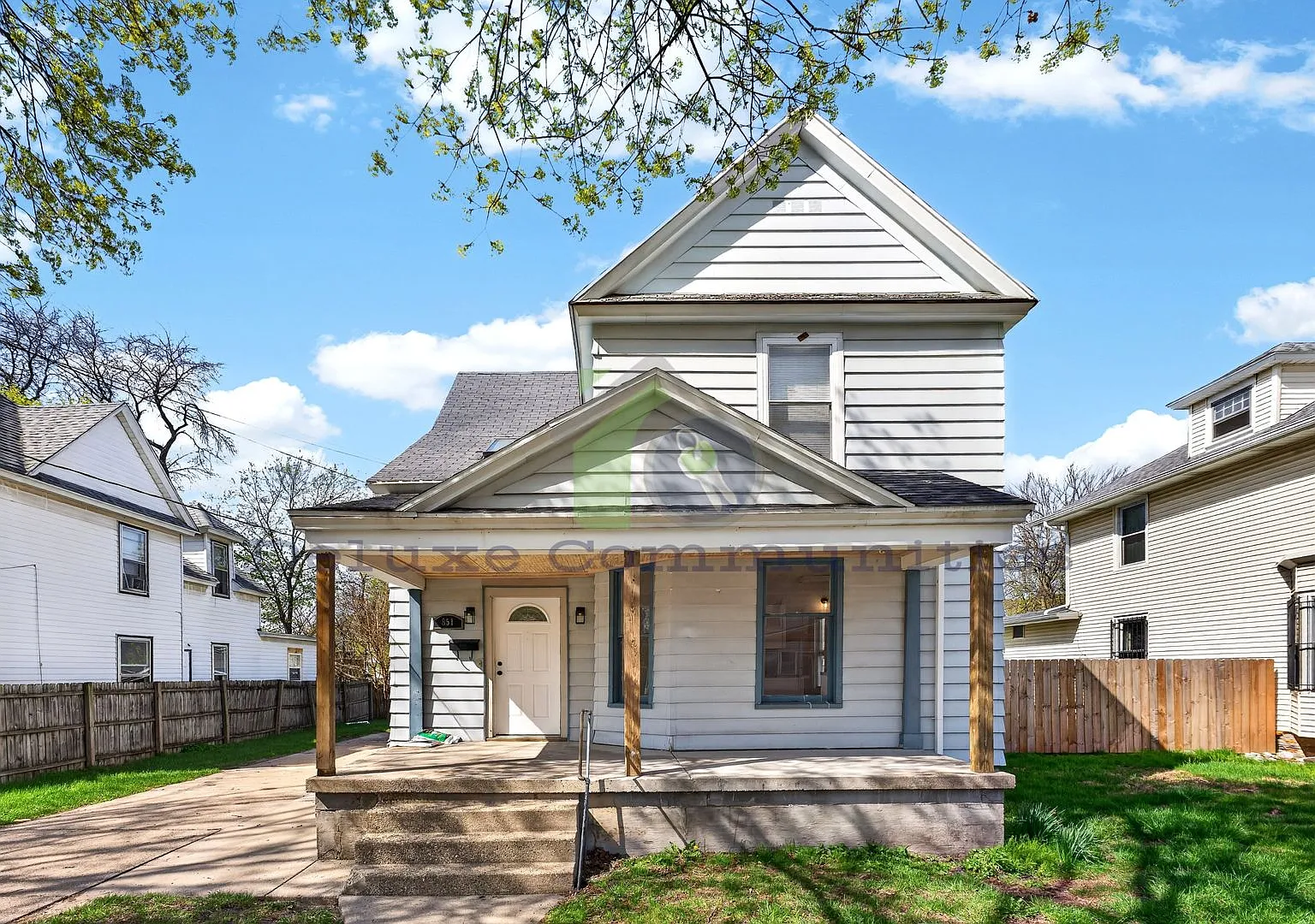 851 Worden St SE — Photo 1