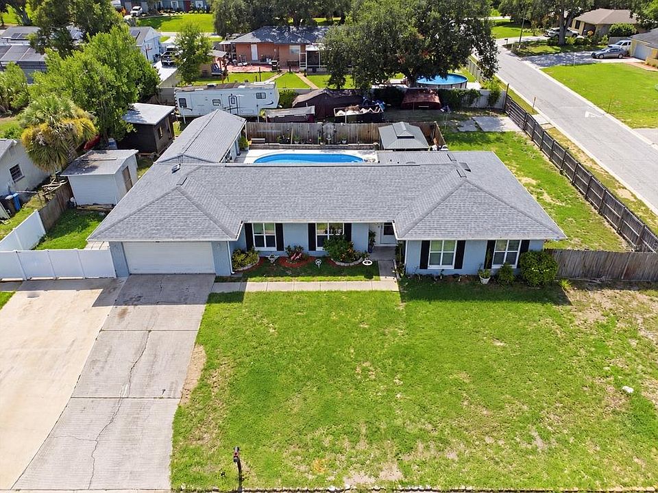 1st image of 1124 KING ARTHUR COURT