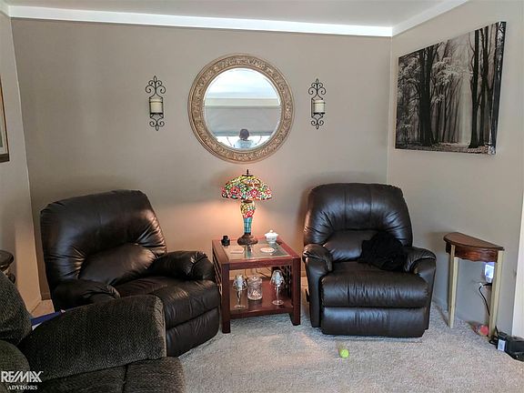 5th image of 31657 Green Meadow Ln