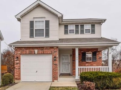 123 Roxbury Dr, O'Fallon, MO, 63366