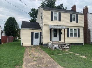 208 N Park Dr, Point Pleasant, WV 25550