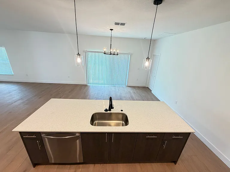 430 Wellwood St SW — Photo 13
