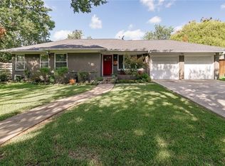 9933 Mixon Dr, Dallas, TX 75220