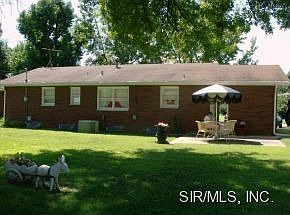2nd image of 2327 Emert Ave