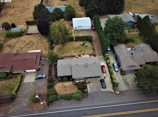 15671 Henrici Rd, Oregon City, OR 97045