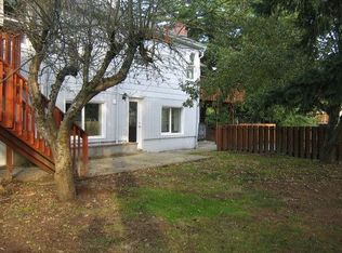 3216 SW Dolph Ct, Portland, OR 97219