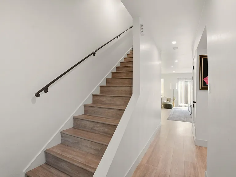 3702 E Monterosa St #6 — Photo 3