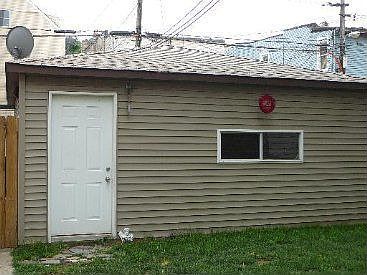 4th image of 3753 W Dickens Ave