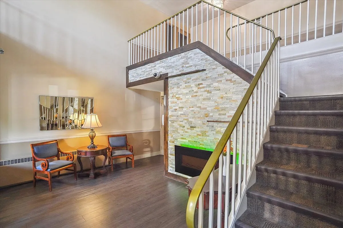 Tycourt Apartments and Townhomes — Photo 4