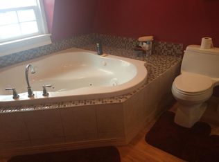 169 Prospect St APT 3, Winsted, CT 06098