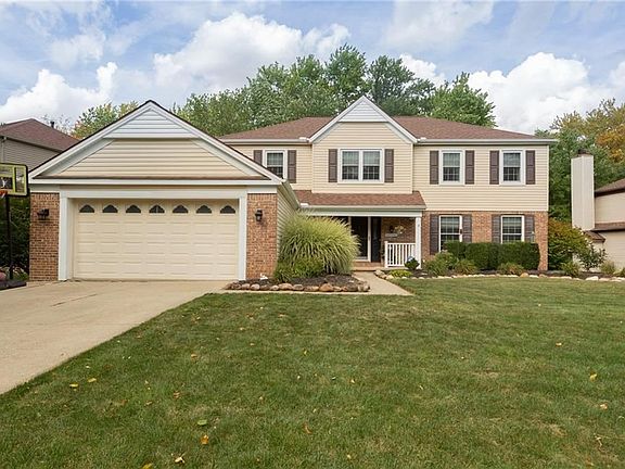 2nd image of 16974 Willow Wood Dr
