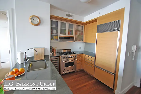 Sold by LG Fairmont Group | media 13