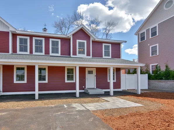 128 High St #7, Ipswich, MA 01938