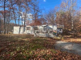 31 Buffy St, Rochester, NH 03867