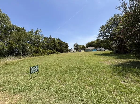 N Park North Park, Leonard, TX 75452