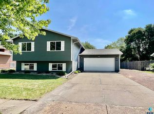 620 N Poplar Ave, Tea, SD 57064