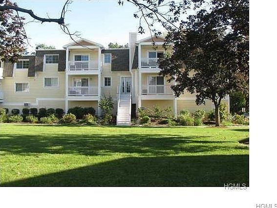 1st image of 2204 Overlook Cir