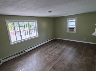 72 Lilac St, Concord, NH 03303