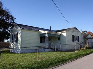 111 Meador Ln, Shady Spring, WV 25918