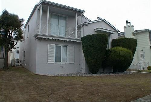 1st image of 2924 19th Ave
