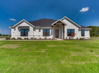 1231 Glade St, Palmer, TX 75152