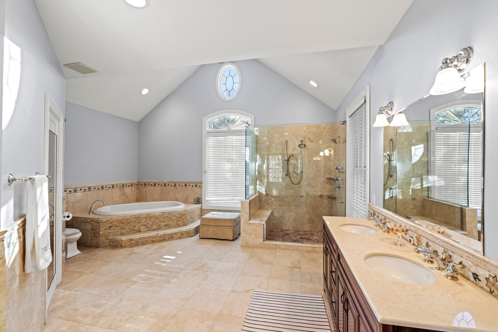  Primary Bathroom for ultimate relaxation