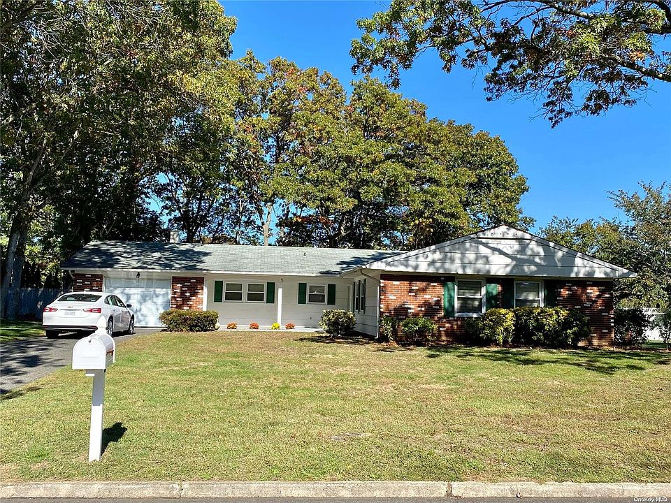 1st image of 5 Wycomb Place