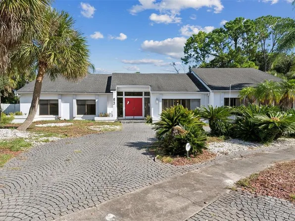672 Mossy Branch Ct, Longwood, FL 32779