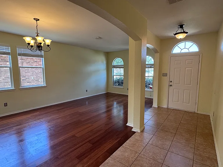 6100 Moor Hen Dr — Photo 3
