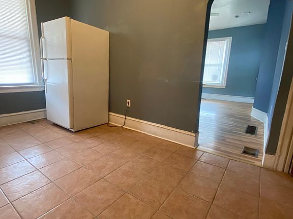 4th image of 6164 Delancey St Floor 1