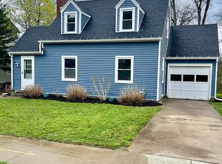 329 Prospect St, Warren, PA 16365