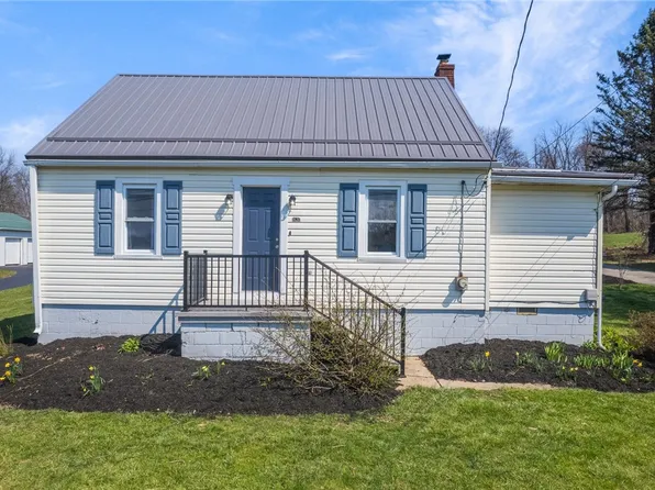 1630 E Laurel Cir, Mount Pleasant, PA 15666