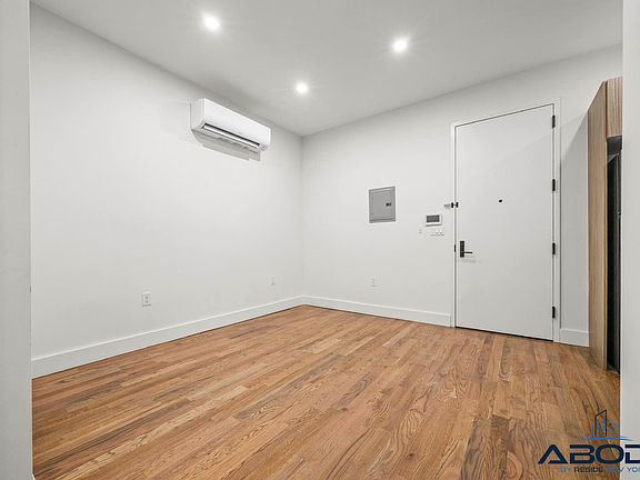 5th image of 695 De Kalb Ave Unit 2D