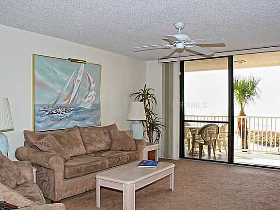3rd image of 13336 Gulf Blvd APT 205