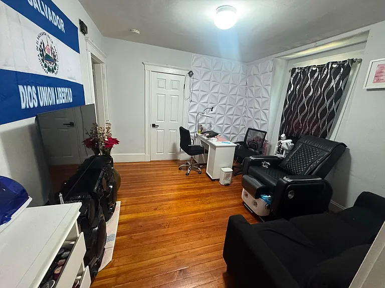 29 Sammet St #2 — Photo 7