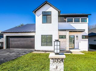 3004 Driftwood Ln, Horseshoe Bay, TX 78657