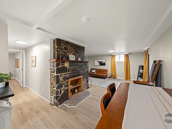 5th image of 7749 Dover Ave #B