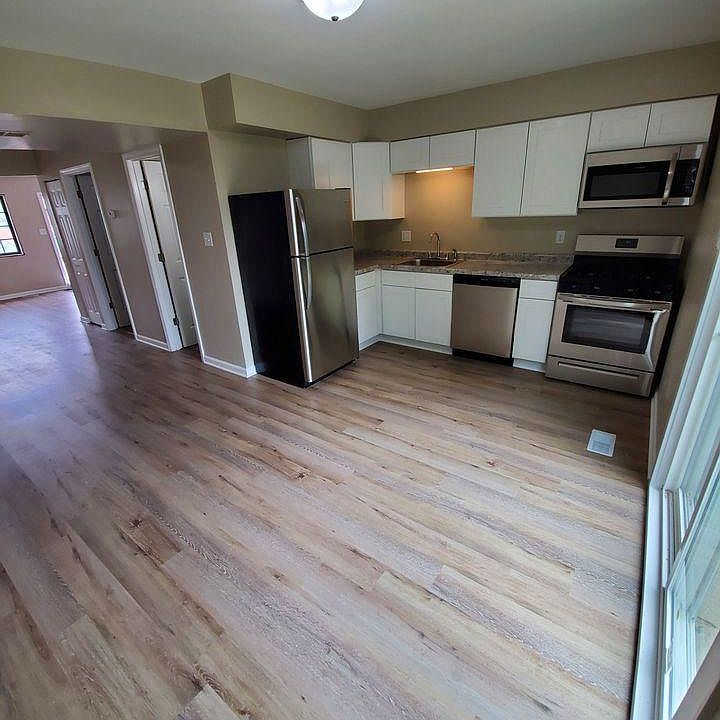 1st image of 5827 Creekview Ct W