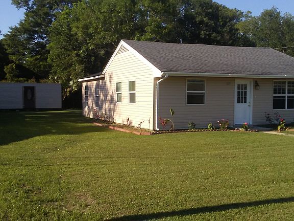 2nd image of 2411 Parsley Ave