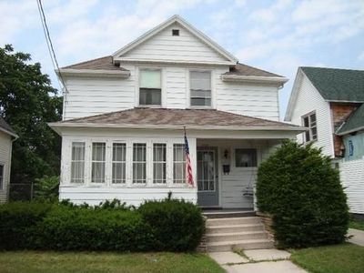 1216 S 13th St, Manitowoc, WI, 54220