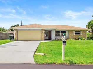 572 Darwin Rd, Venice, FL 34293