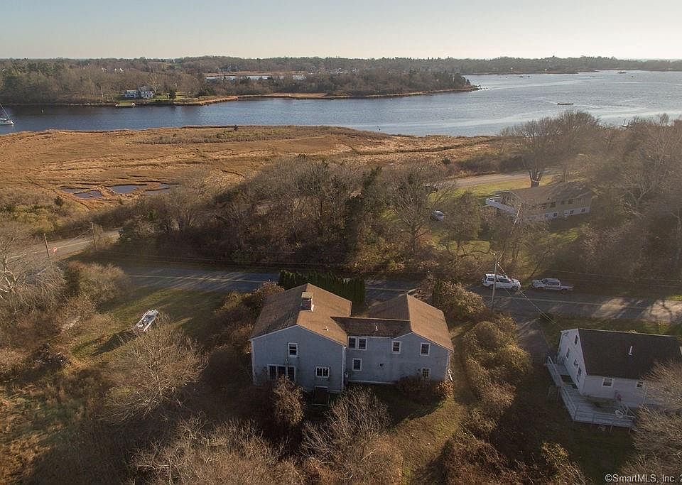 82 Riverside Drive