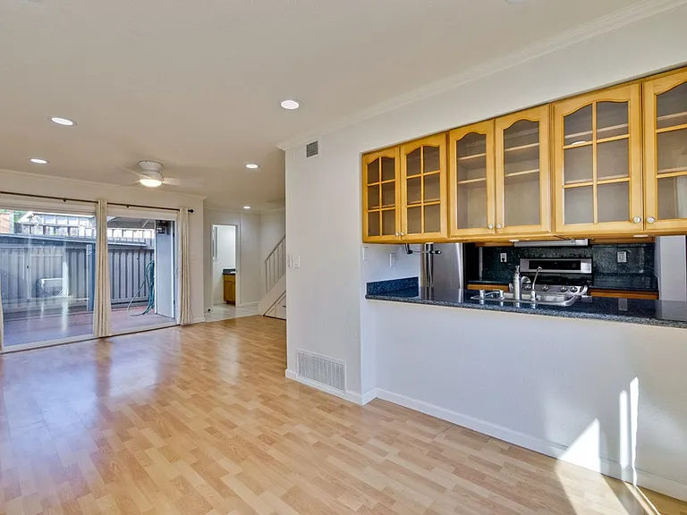 21099 Red Fir Ct — Photo 22