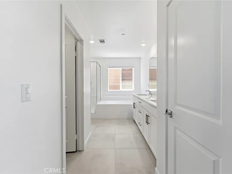 10843 Pala Bells St — Photo 47